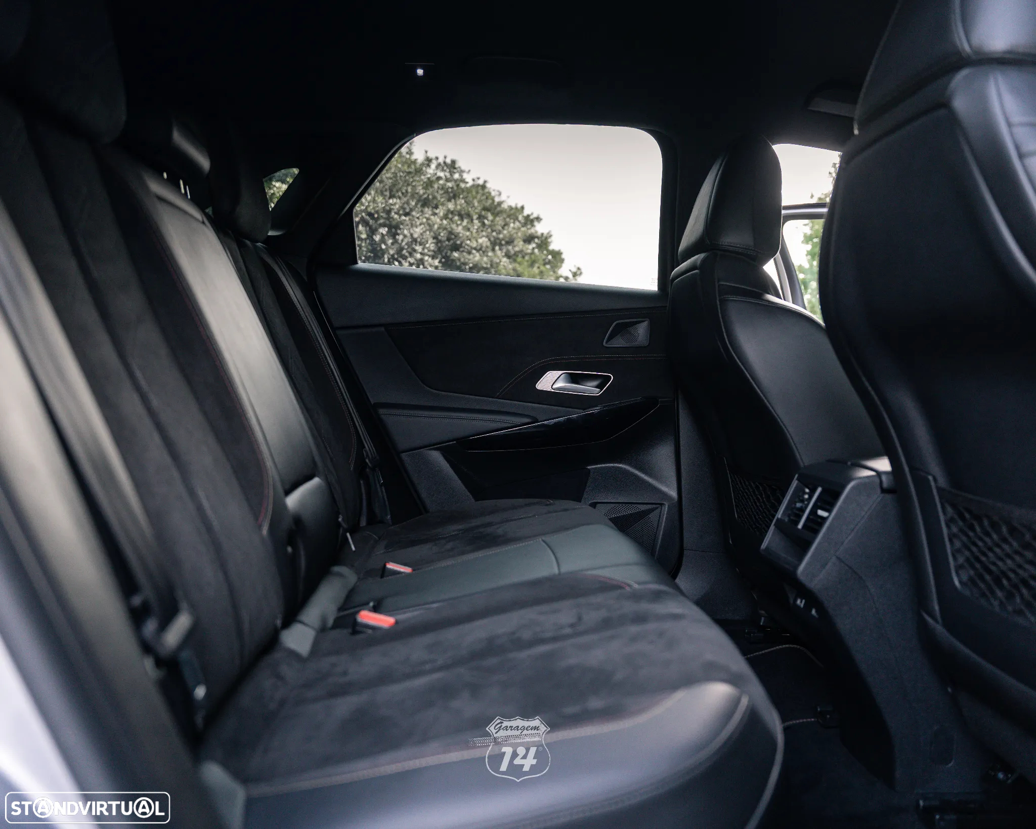 DS DS7 Crossback 1.5 BlueHDi Performance Line EAT8 - 28