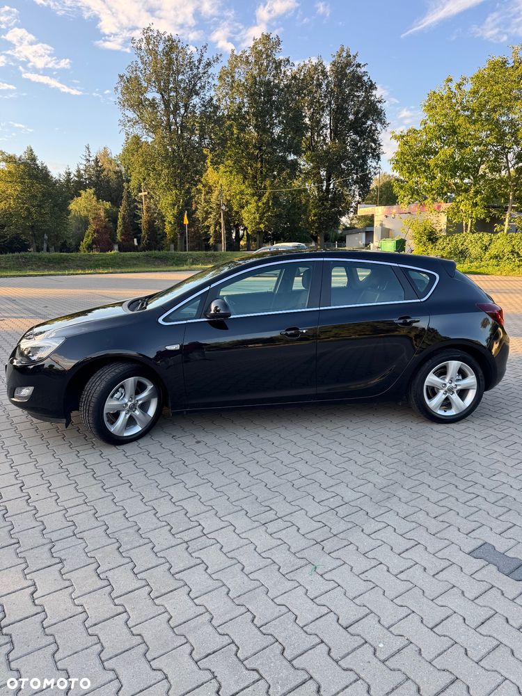 Opel Astra 1.4 Enjoy - 14