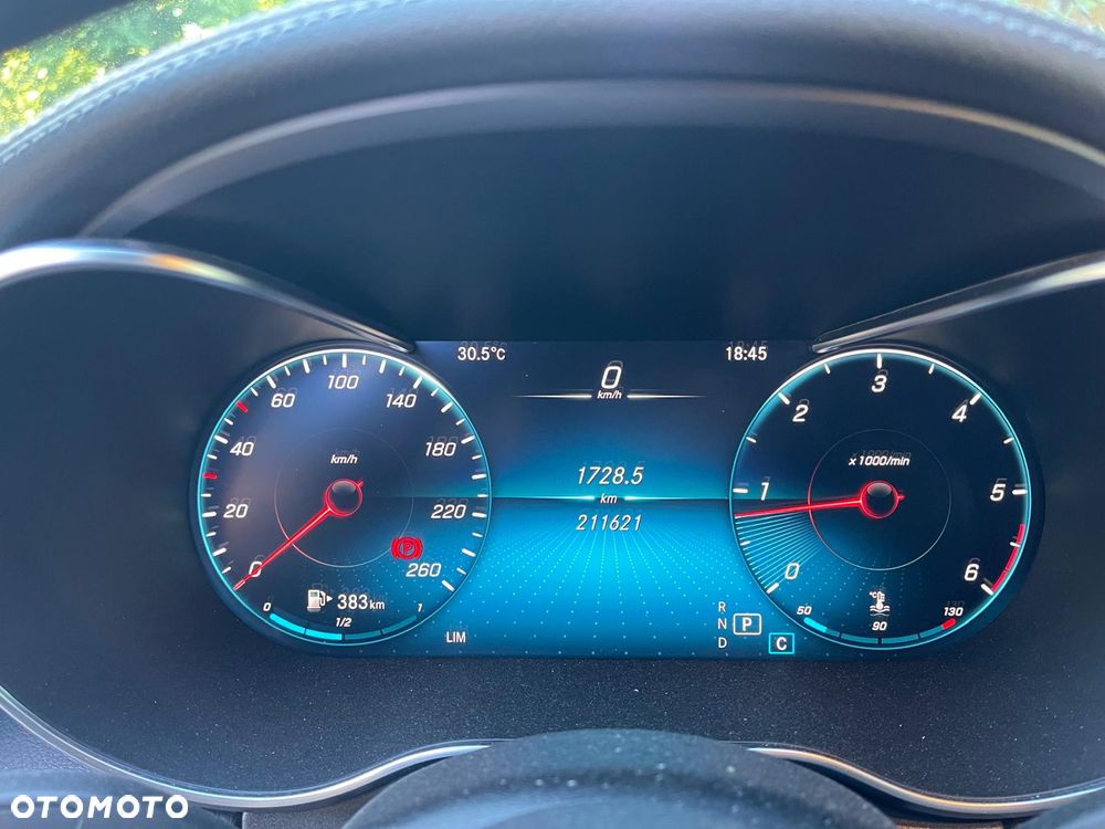 Mercedes-Benz Klasa C 300 d 9G-TRONIC - 12