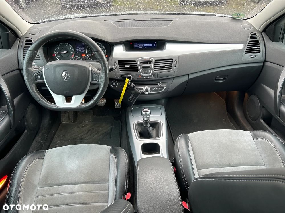 Renault Laguna 2.0 TCe 205 GT - 9