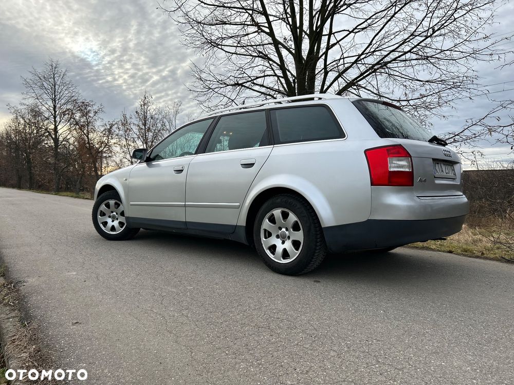 Audi A4 Avant 1.9 TDI - 10