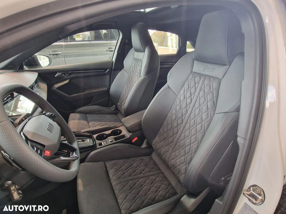 Audi RS3 TFSI quattro S tronic - 9