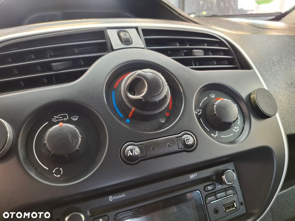 Renault Kangoo Lift Klimatyzacja Czujniki Parkowania Elektryczne Szyby Elektryczne Lusterka Sprowadzony Przesuwane Drzwi Z Lewej Oraz Prawej Strony - 19