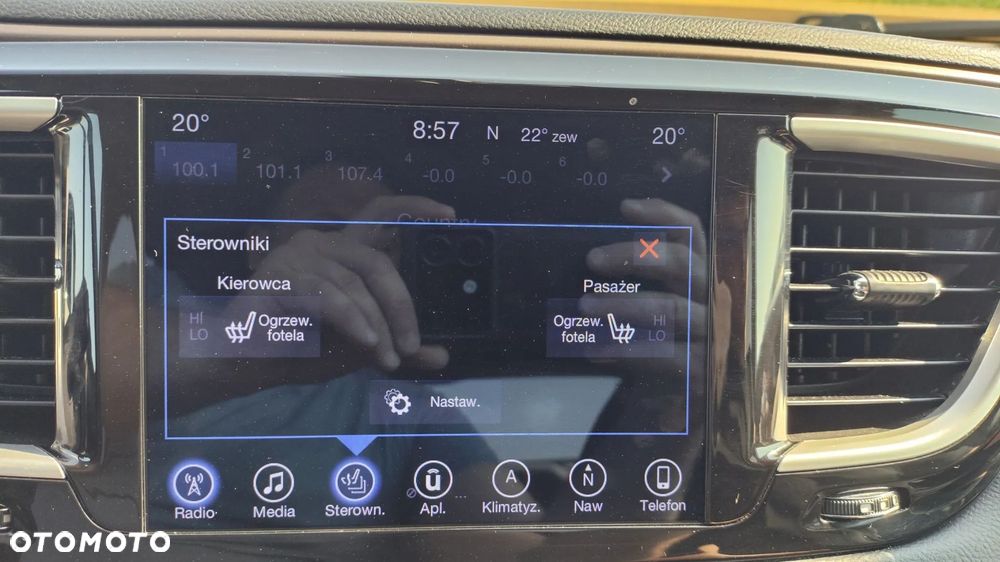 Chrysler Pacifica - 19