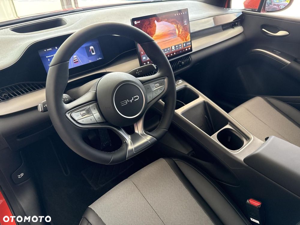 BYD Dolphin - 8