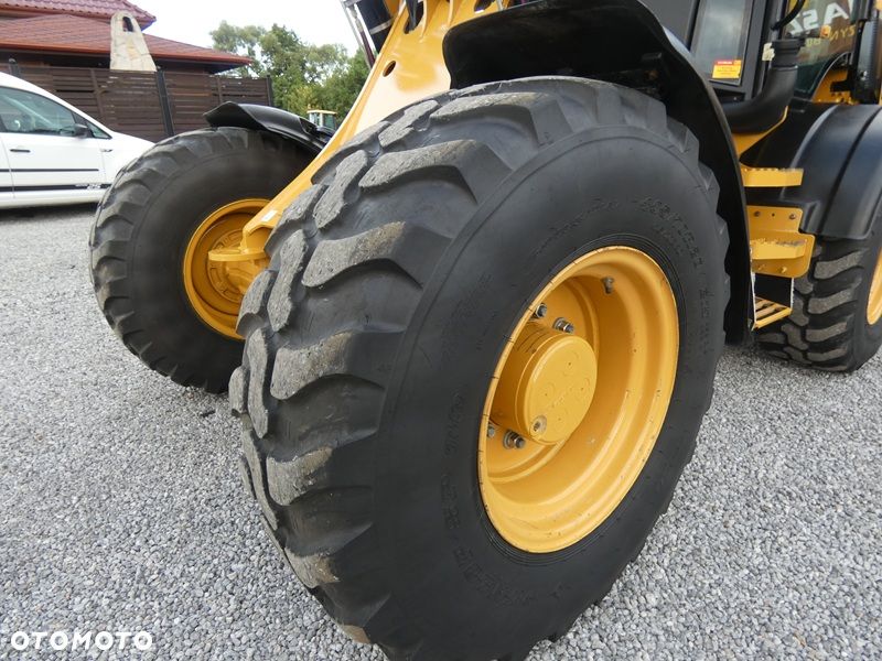 Caterpillar CAT 908M z Niemiec / Tylko 2.855mtg serwisowany / - 34