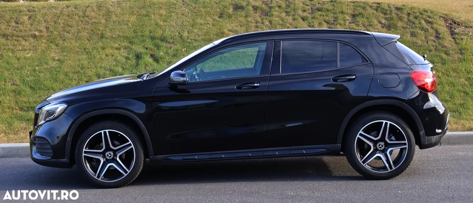 Mercedes-Benz GLA 200 (CDI) d 7G-DCT AMG Line - 8