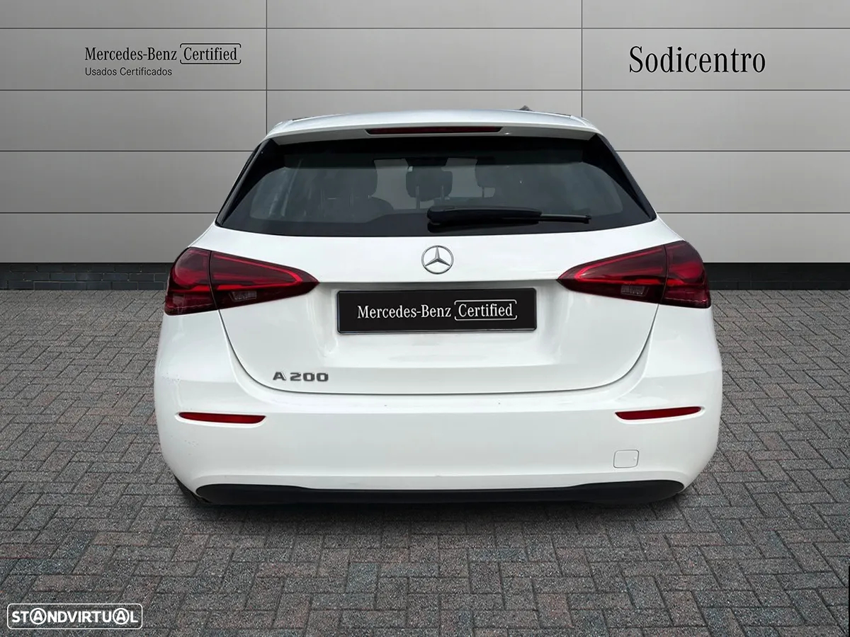 Mercedes-Benz A 200 Standard - 8