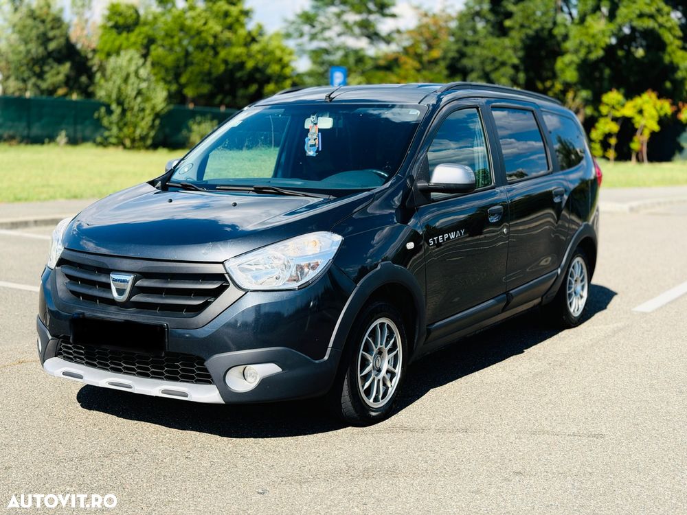 Dacia Lodgy 1.5 dCi 90 CP Stepway - 1
