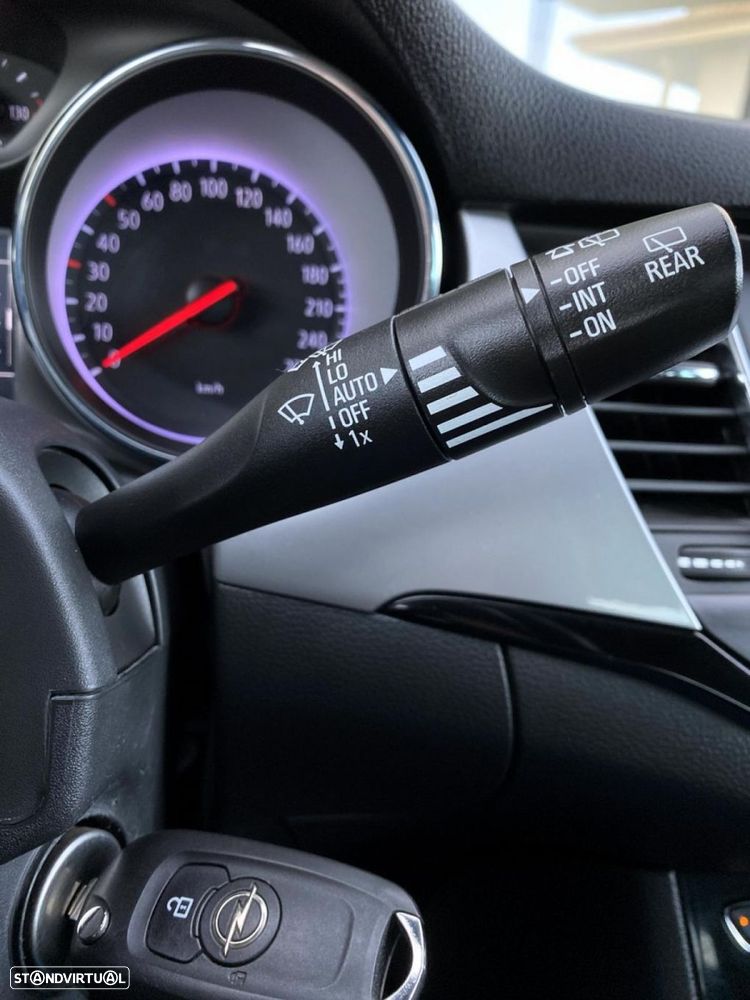 Opel Astra 1.5 D GS Line S/S - 12