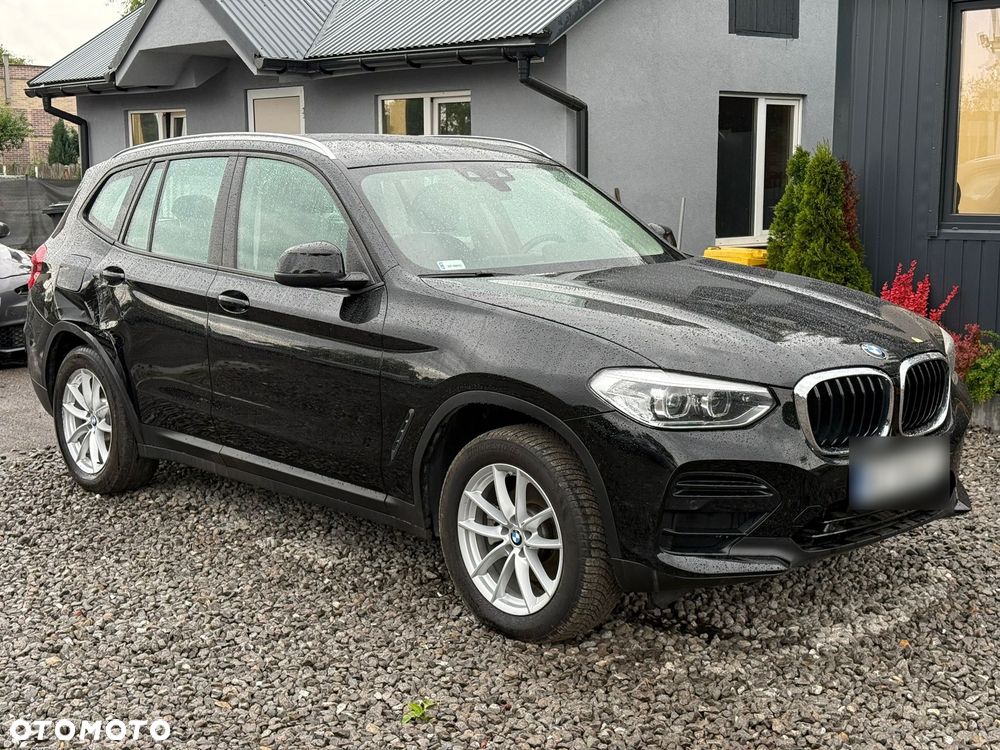 BMW X3 xDrive20i Advantage - 8
