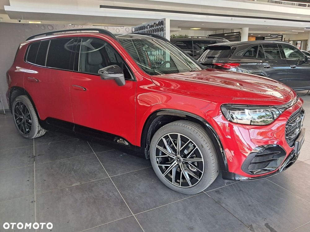 Mercedes-Benz GLB - 10