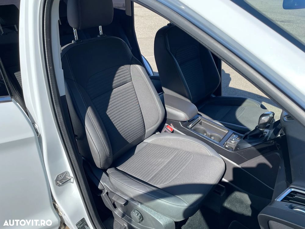Ford Kuga 2.0 TDCi 4WD Powershift Titanium - 11