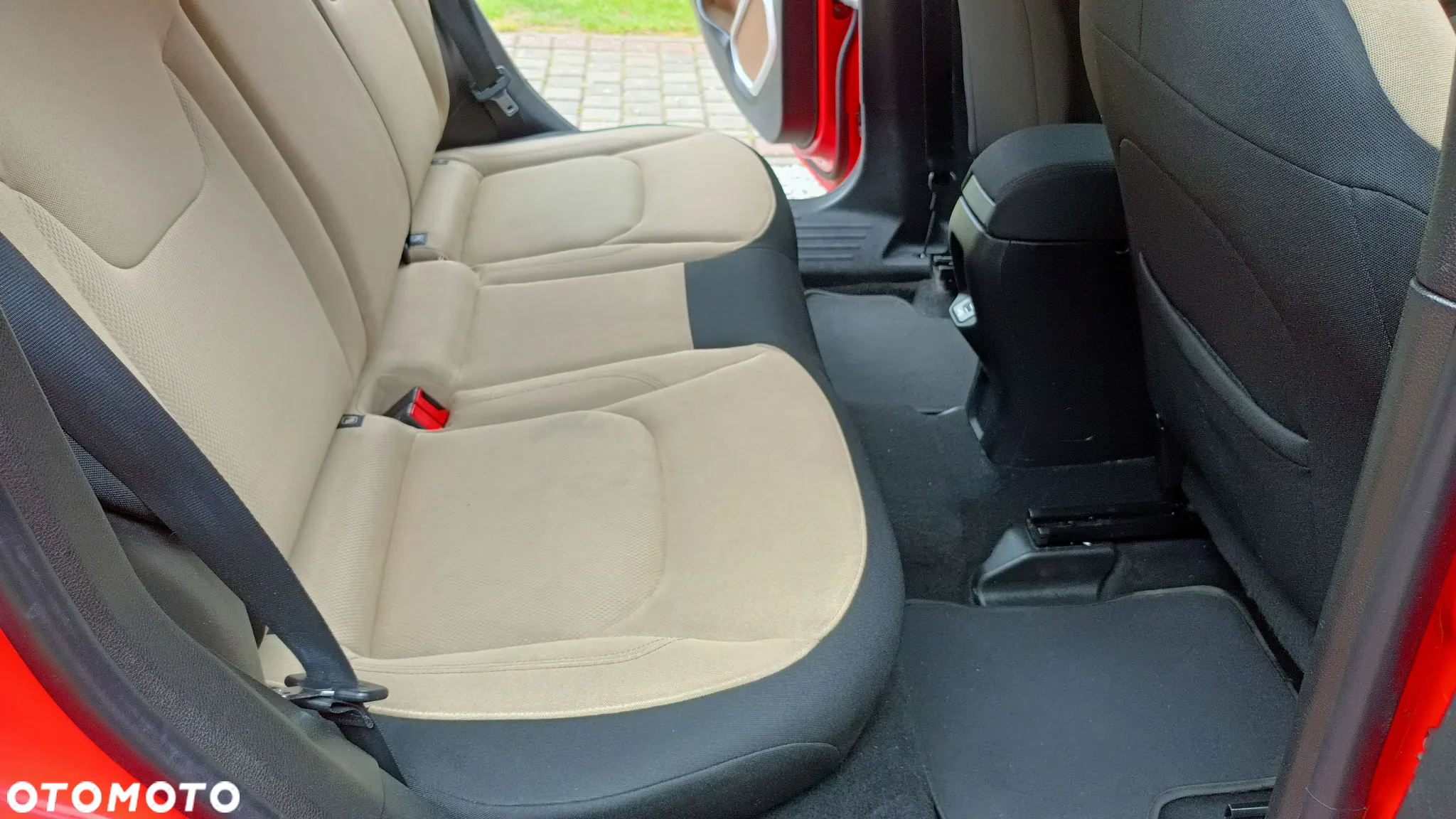 Jeep Renegade 1.6 E-torQ Longitude - 9