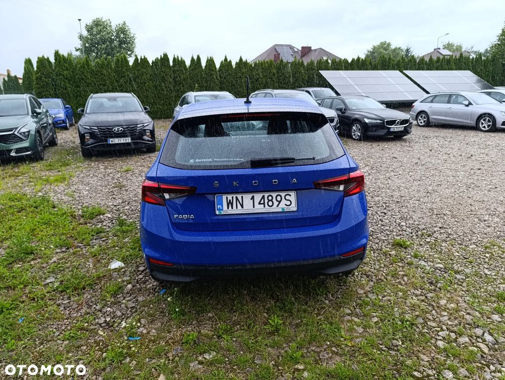 Skoda Fabia 1.0 TSI Ambition - 10