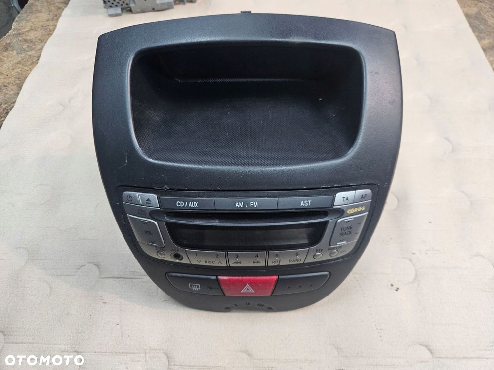 toyota aygo i radio - 1