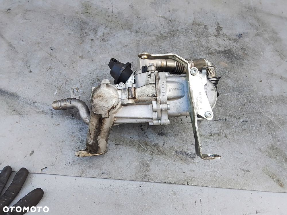 zawór egr citroen c4 picasso i lift 1.6 e-hdi 9802194080 - 1