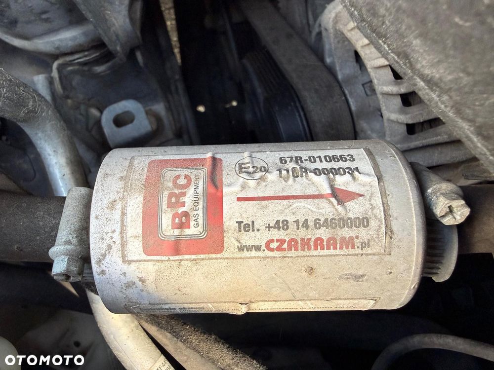 Toyota Auris 1.6 2010 - 27