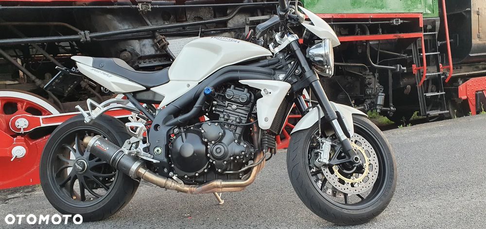 Triumph Speed Triple - 2