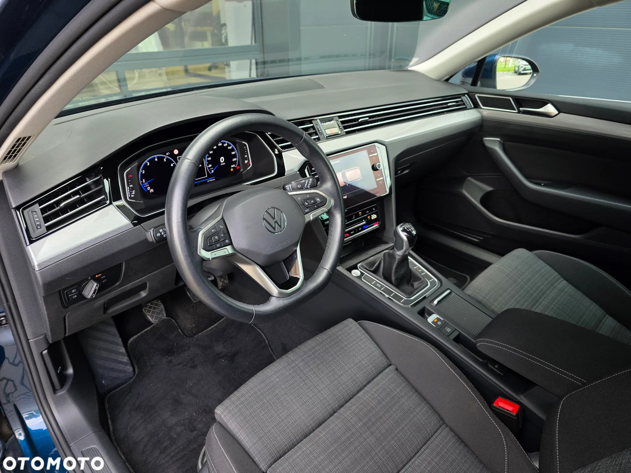 Volkswagen Passat 1.5 TSI EVO Business - 12