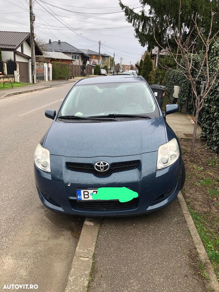 Toyota Auris - 1