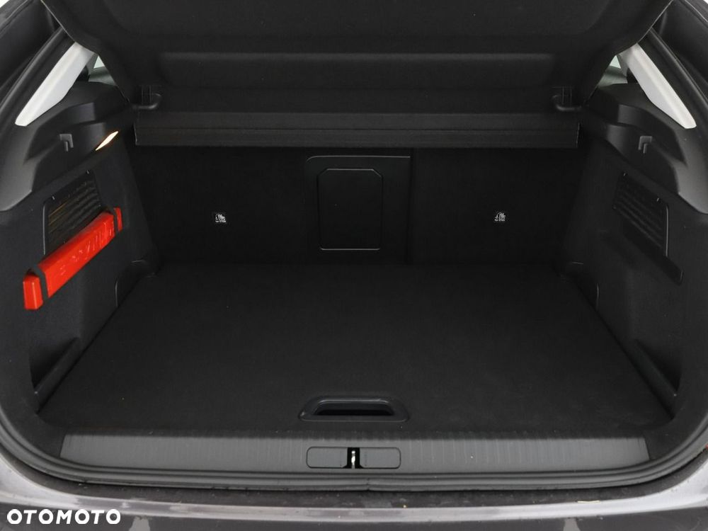Citroën C4 PureTech 130 Stop&Start EAT8 SHINE - 21
