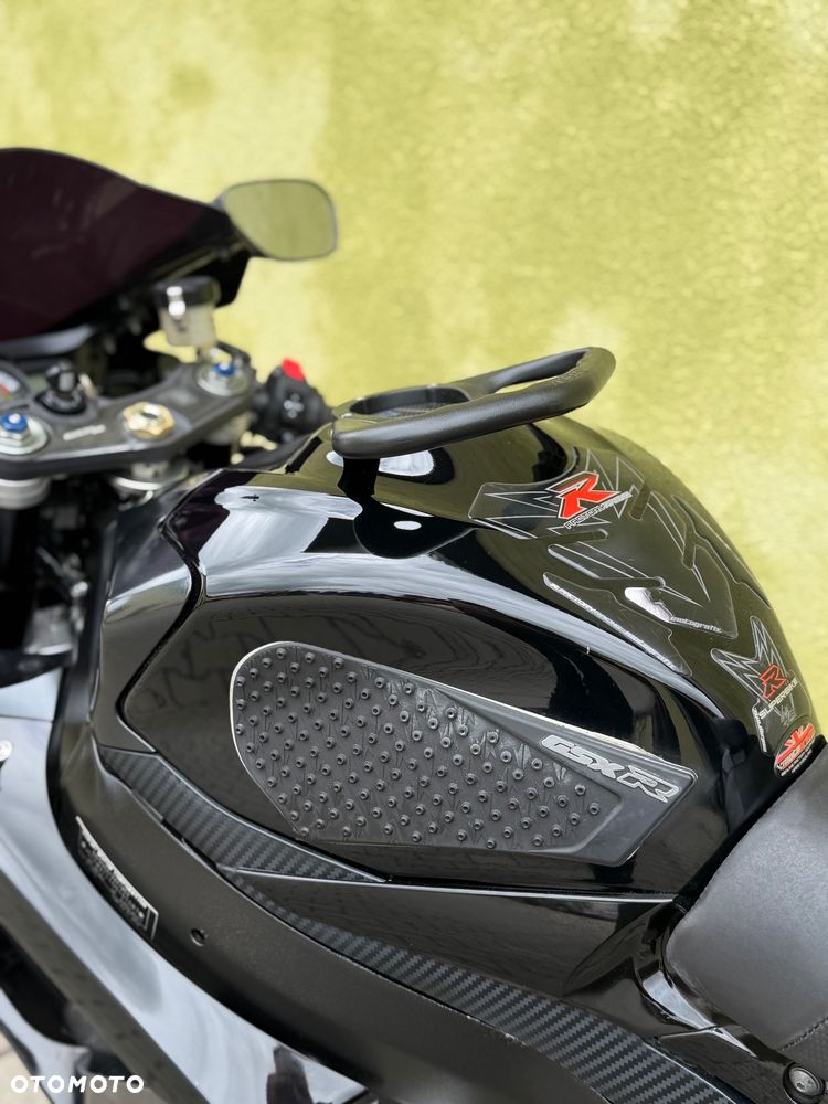 Suzuki GSX-R - 34
