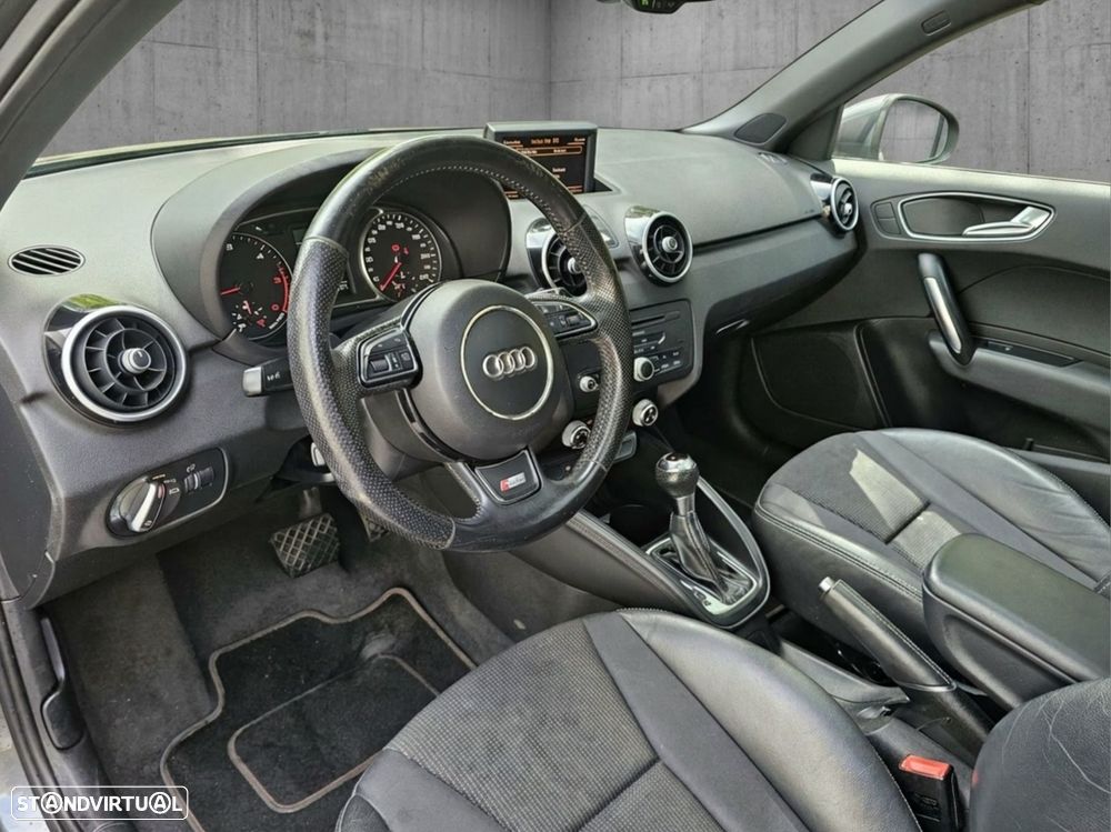 Audi A1 Sportback 1.6 TDi S-line S tronic - 9