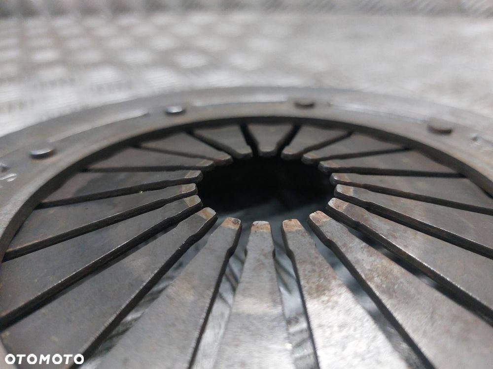 KOMPLETNE SPRZĘGŁO KOŁO ZAMACHOWE CITROEN C4 PICASSO I 1.6 VTI - 7