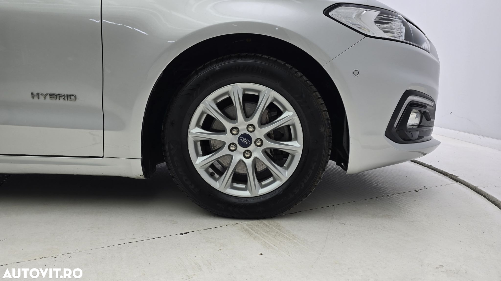 Ford Mondeo 2.0 HEV Trend - 23