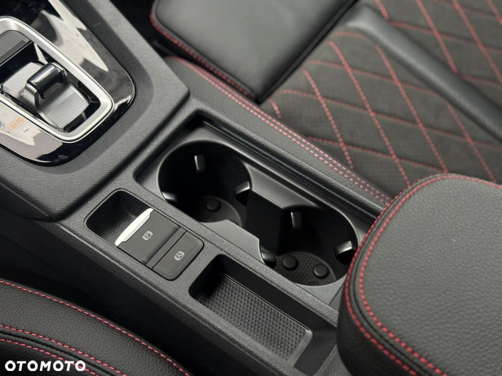 Skoda Octavia 2.0 TSI RS DSG - 22