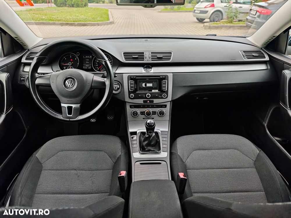 Volkswagen Passat - 7