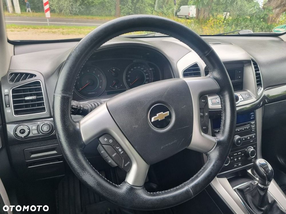 Chevrolet Captiva 2.4 2WD LT - 20