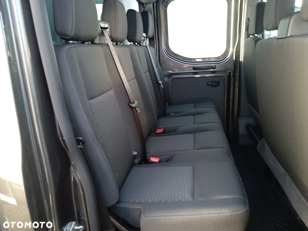 Ford Transit - 11