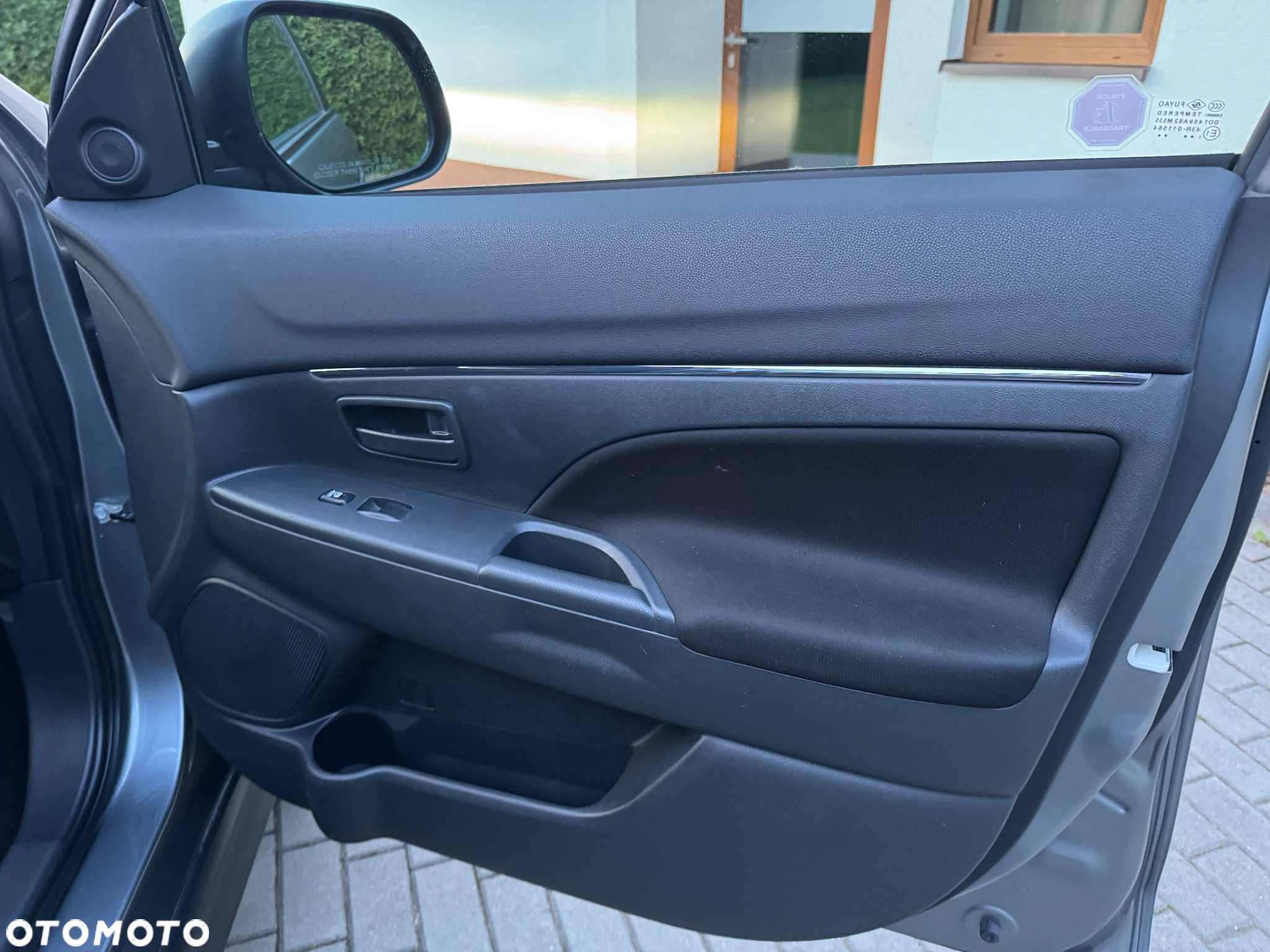 Mitsubishi ASX 2.0 4WD CVT Intro Edition+ - 22