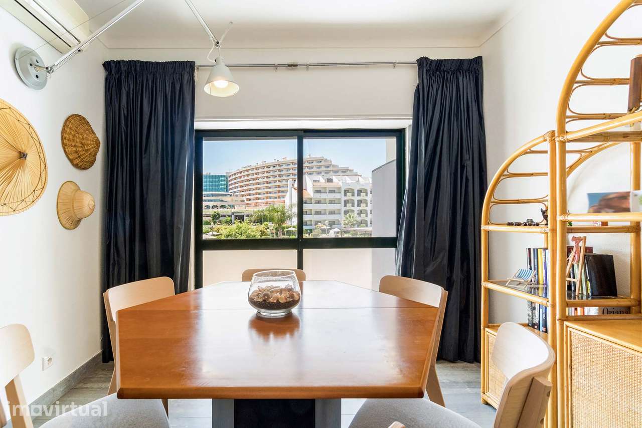 Apartamento T2 renovado em Albufeira - Grande imagem: 5/25
