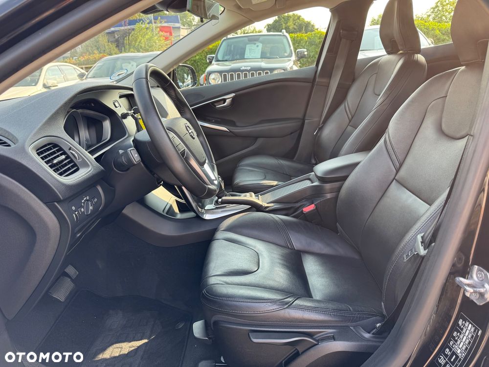Volvo V40 D3 Drive-E Momentum - 20