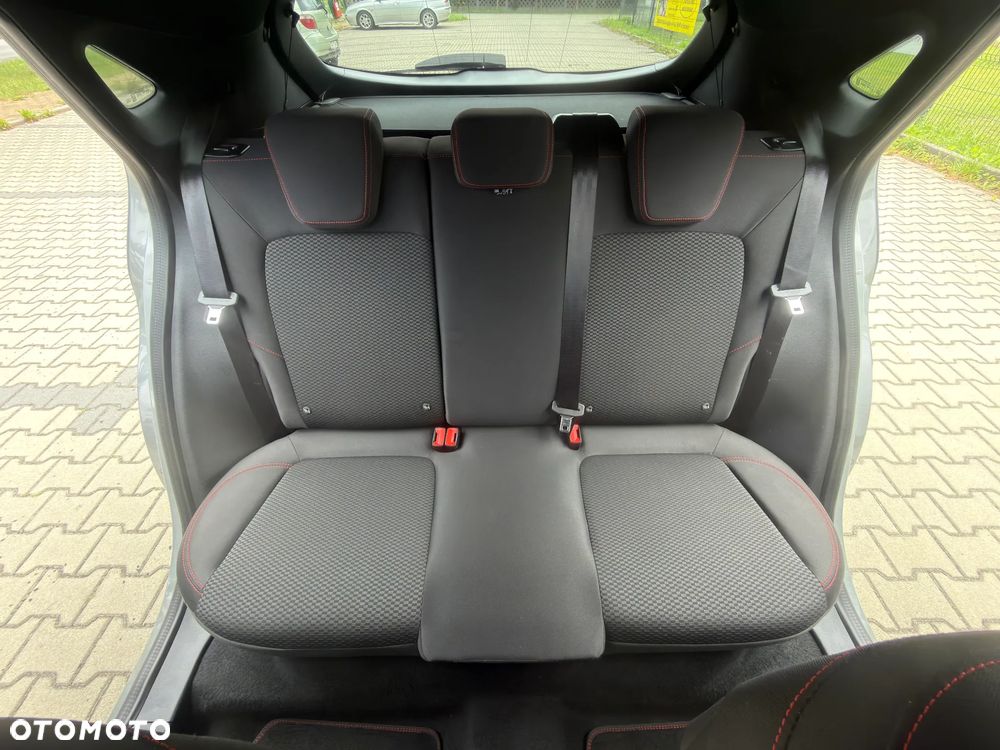 Ford Puma 1.0 EcoBoost Hybrid ST-LINE X DESIGN - 12