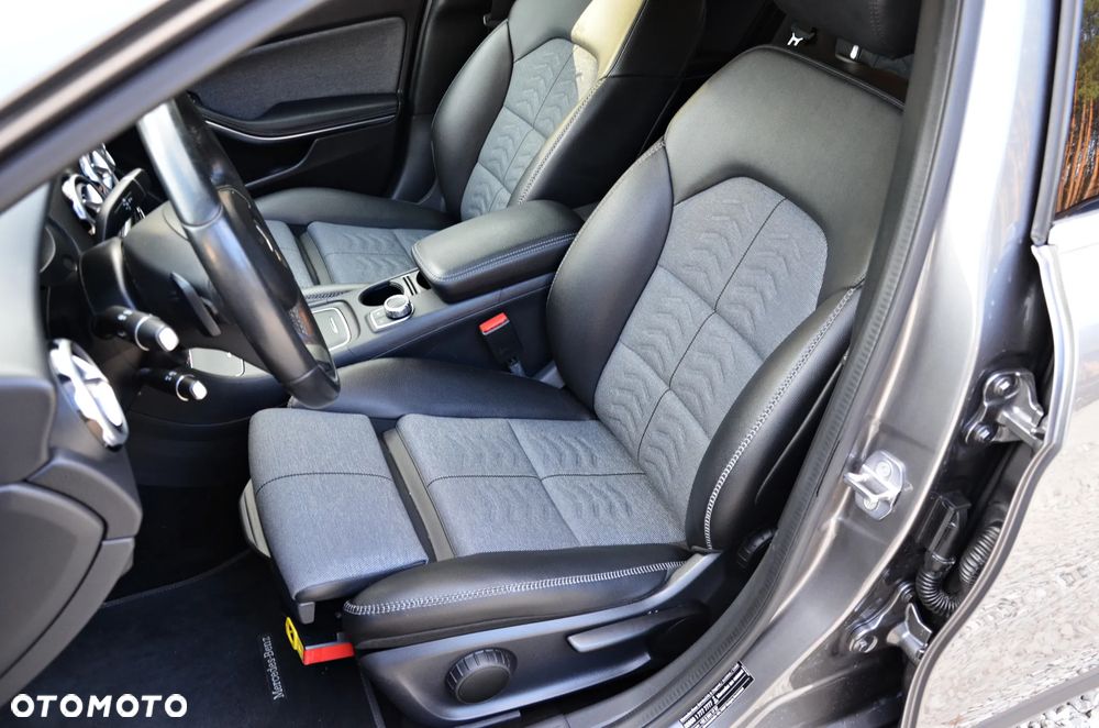 Mercedes-Benz GLA 180 (CDI) d 7G-DCT Style - 31