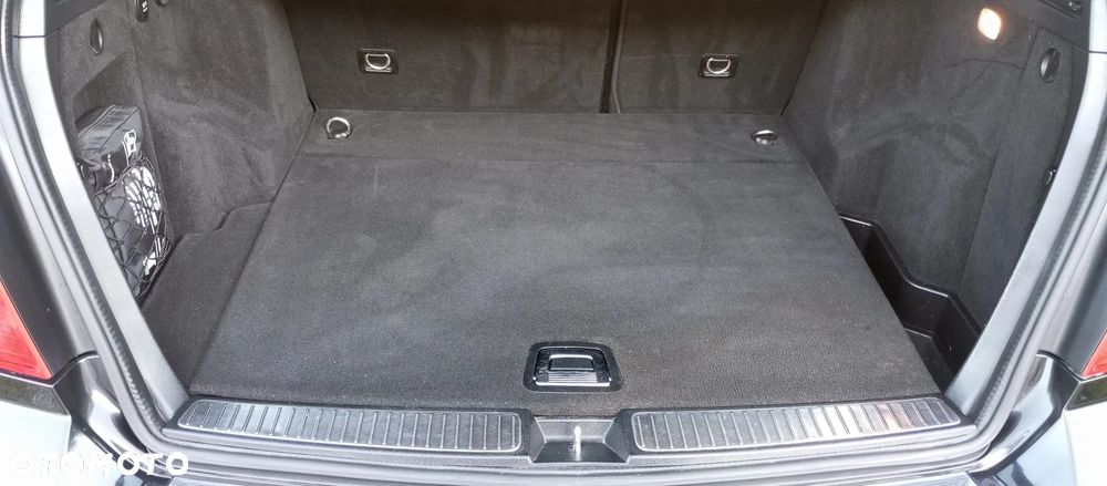Mercedes-Benz GLK - 25