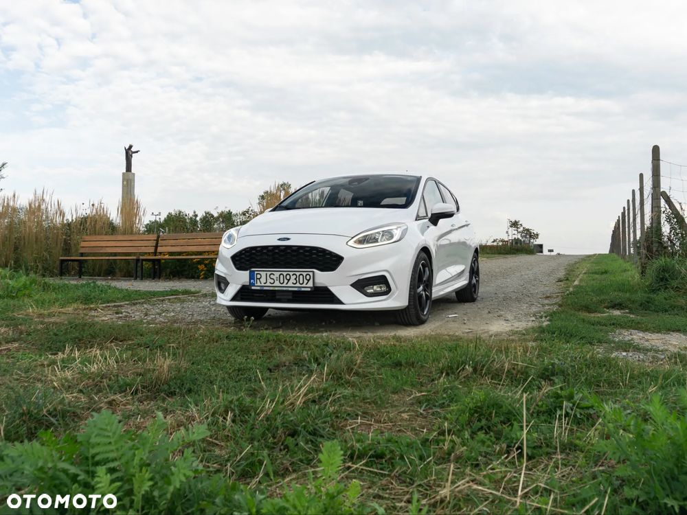 Ford Fiesta - 7