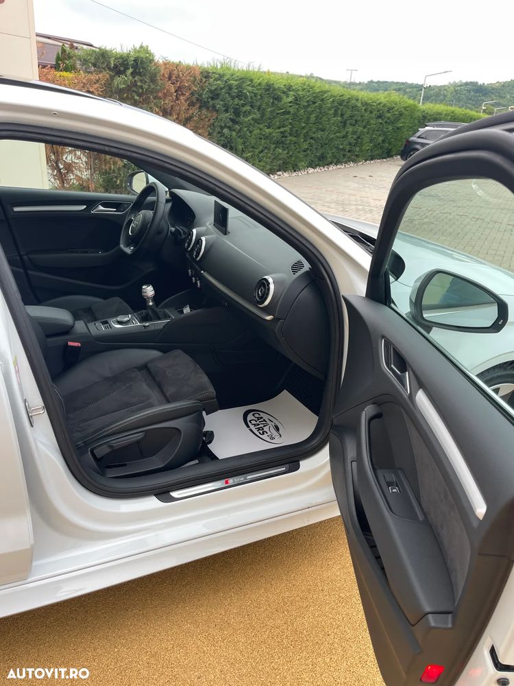 Audi A3 2.0 TDI (clean diesel) S line Sportpaket - 22