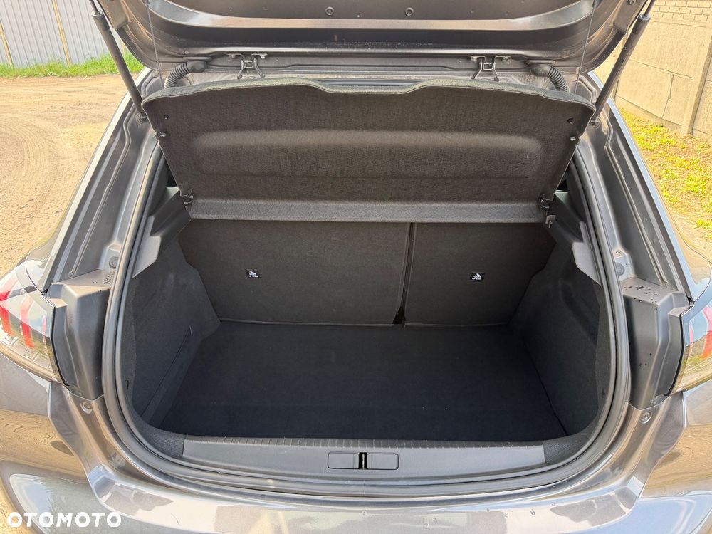 Peugeot 208 PureTech 100 EAT8 GT Pack - 10