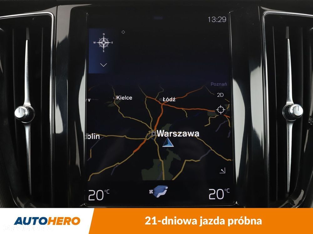 Volvo XC 60 D4 R-Design - 25