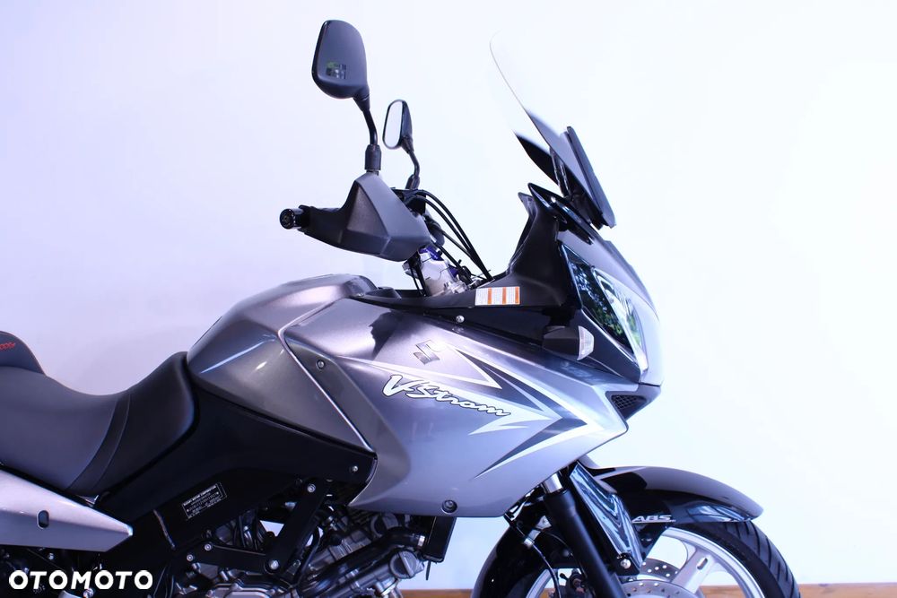 Suzuki DL - 20