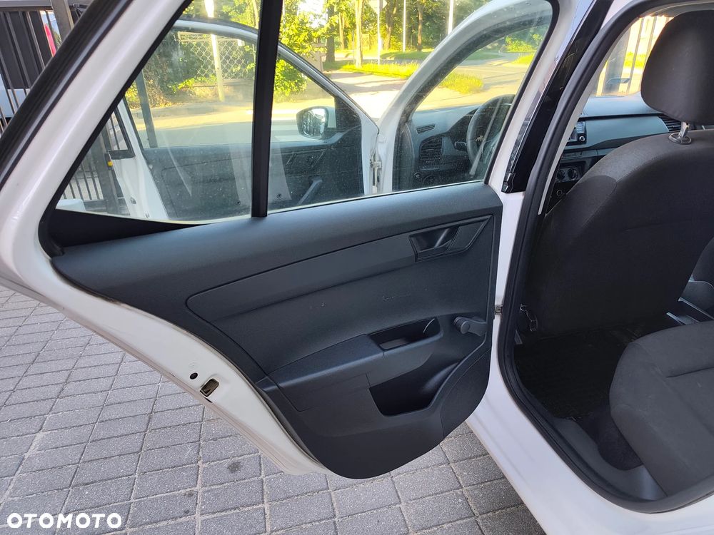 Skoda Fabia 1.0 Style - 11