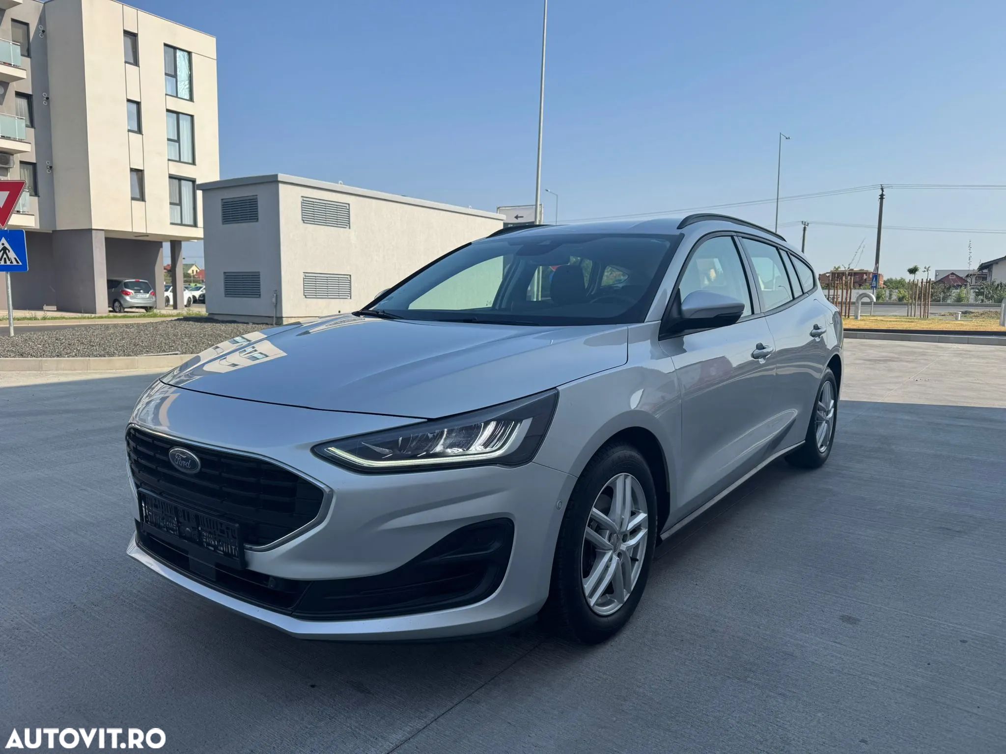 Ford Focus - 1