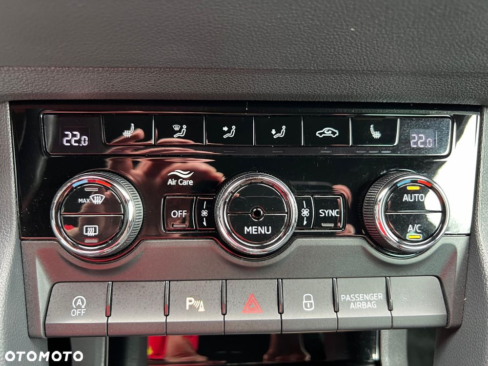 Skoda Karoq 1.5 TSI ACT DSG Sportline - 18