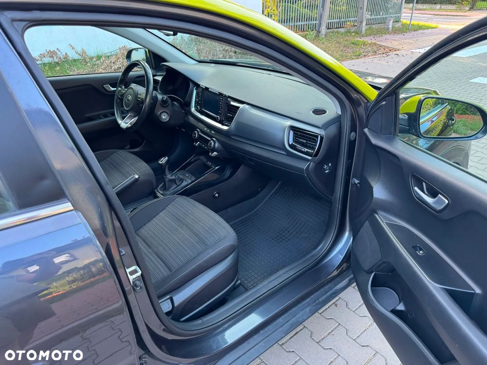 Kia Stonic 1.4 L - 10