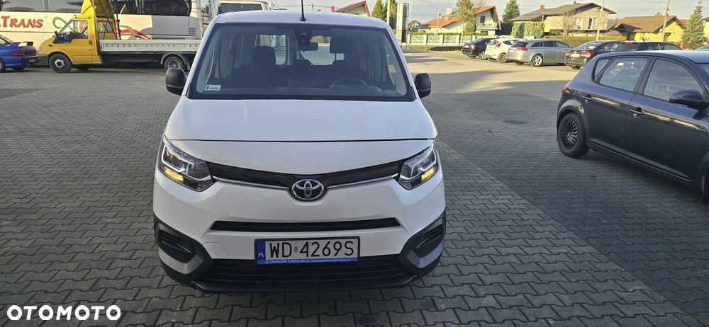 Toyota Proace City Verso 1.5 D-4D Business - 6